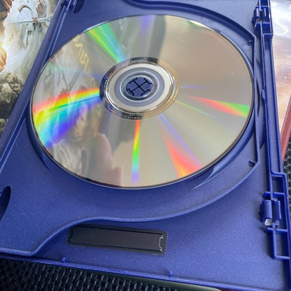 Lord of the Rings Trilogy DVD Set - Picture 6 of 9